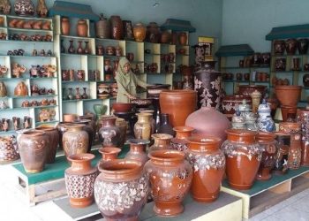 keramik jawa tengah