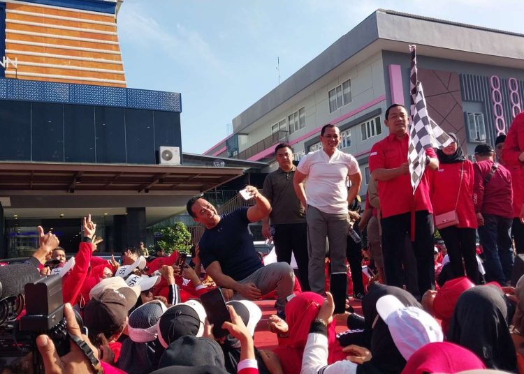 Andika Perkasa – Hendi Disambut Antusias Warga dan Kader PDIP di Cilacap