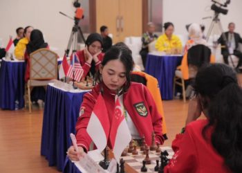 Mahasiswi Udinus Raih Gelar Women FIDE Master di Olimpiade Catur 2024 Budapest
