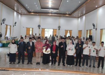Dr. Hono Sejati Kembali Dilantik Sebagai Rektor UNDARIS Periode 2024-2028