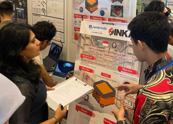 Mahasiswa Teknik Elektro UNDIP