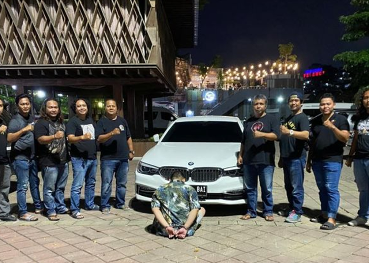 Mantan Pemilik Curi Mobil BMW dengan Kunci Cadangan di Semarang, Polisi Tangkap Pelaku di Tol 1 Mantan Pemilik Curi Mobil BMW dengan Kunci Cadangan di Semarang, Polisi Tangkap Pelaku di Tol
