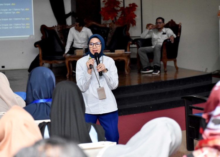 Unsoed Gelar Sosialisasi SNBP dan SNBT 2025 untuk Sekolah di Eks-Karesidenan Banyumas 1 Unsoed Gelar Sosialisasi SNBP dan SNBT 2025 untuk Sekolah di Eks-Karesidenan Banyumas