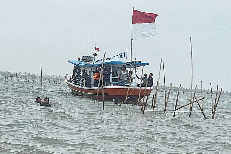 KKP Ambil Tindakan Tegas Terkait Pemagaran Laut Ilegal di Bekasi
