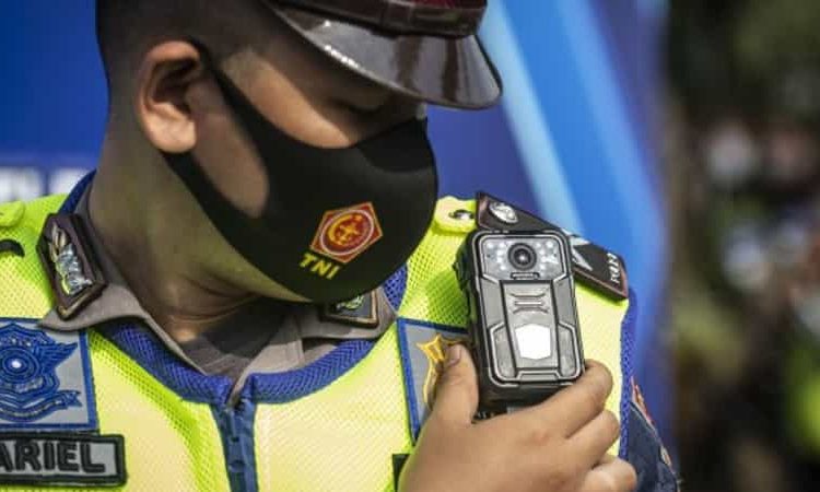 Polda DIY Siap Gunakan Kamera Tubuh dan Dashcam Mulai 2025 1 Polda DIY Siap Gunakan Kamera Tubuh dan Dashcam Mulai 2025