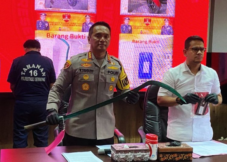 Polisi Menangkap Tersangka Duel Maut SMK semarang