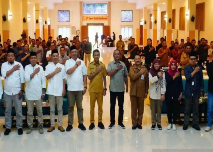 Keren! KPU Batang Kembalikan Sisa Anggaran Pilkada 2024 ke Kas Daerah 1 Keren! KPU Batang Kembalikan Sisa Anggaran Pilkada 2024 ke Kas Daerah