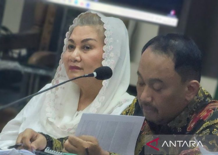 Terdakwa Kasus Korupsi Semarang Sebut Sekda Ikut Rapat Bagi-bagi Proyek Rp16 Miliar 1 Terdakwa Kasus Korupsi Semarang Sebut Sekda Ikut Rapat Bagi-bagi Proyek Rp16 Miliar
