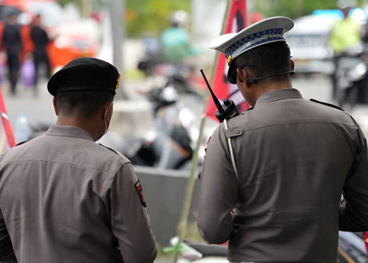 Polres Banjarnegara Lakukan Patroli Intensif pada Jam Rawan Gangguan Kamtibmas 1 Polres Banjarnegara Lakukan Patroli Intensif pada Jam Rawan Gangguan Kamtibmas