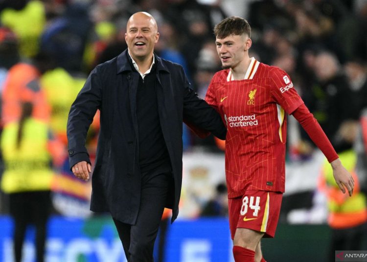 Profil Arne Slot: Pelatih Belanda pertama yang bawa Liverpool juara 1 Profil Arne Slot: Pelatih Belanda pertama yang bawa Liverpool juara