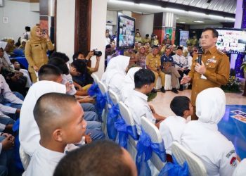 100 Lulusan SMA/SMK Jateng Dapat Beasiswa Kuliah ke 18 Universitas di Korea Selatan 7 100 Lulusan SMA/SMK Jateng Dapat Beasiswa Kuliah ke 18 Universitas di Korea Selatan
