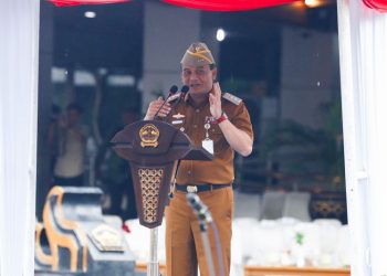 Gubernur Jateng Tekankan Kolaborasi Antar-Daerah: "Tinggalkan Ego, Bangun Soliditas!" 3 Gubernur Jateng Tekankan Kolaborasi Antar-Daerah: “Tinggalkan Ego, Bangun Soliditas!”