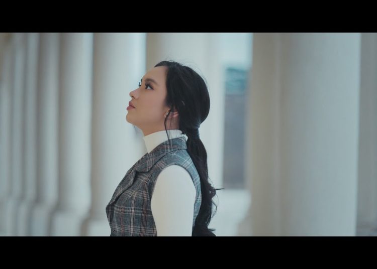 Lirik Lagu Lyodra - Sampaikan Rindu (Official Music Video) 1 Lirik Lagu Lyodra – Sampaikan Rindu (Official Music Video)