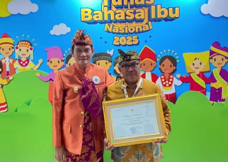 Lombok Tengah Raih Penghargaan FTBIN 2025 Kemendikdasmen untuk Pelestarian Bahasa Daerah
